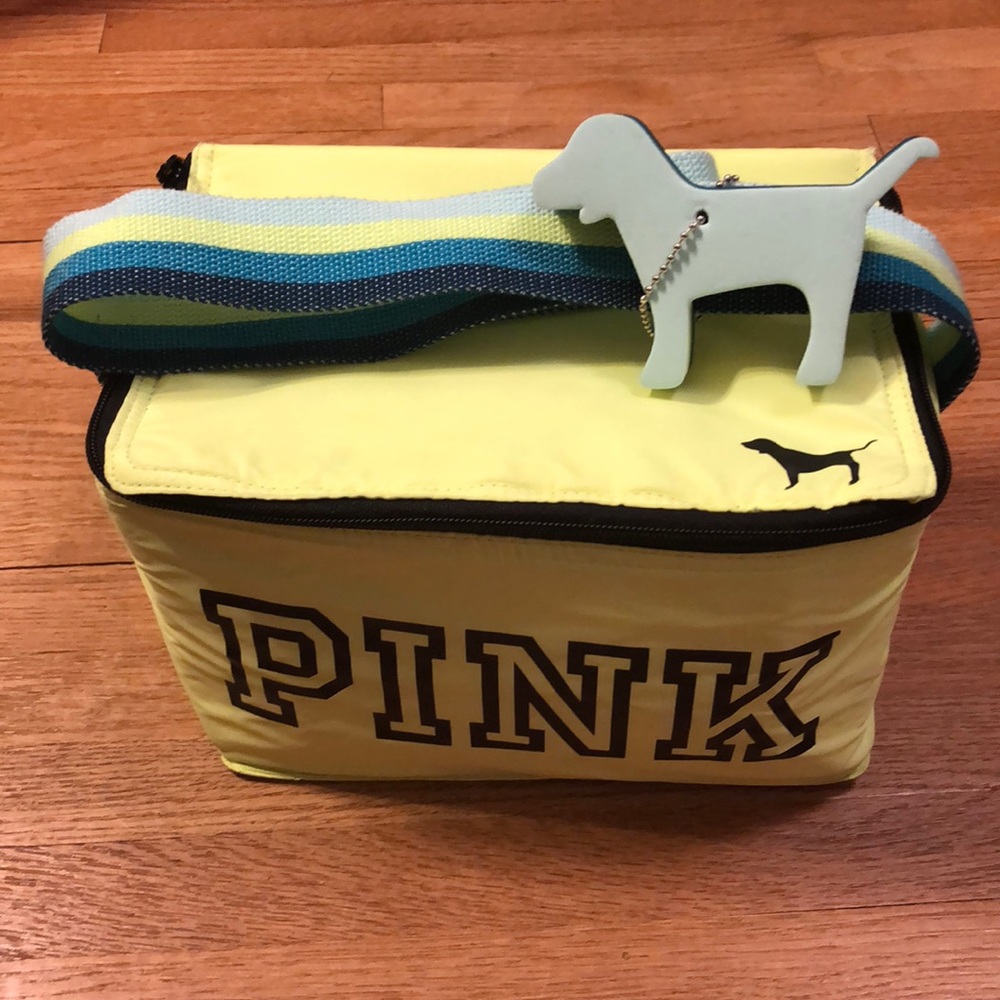 Pink lunch bag